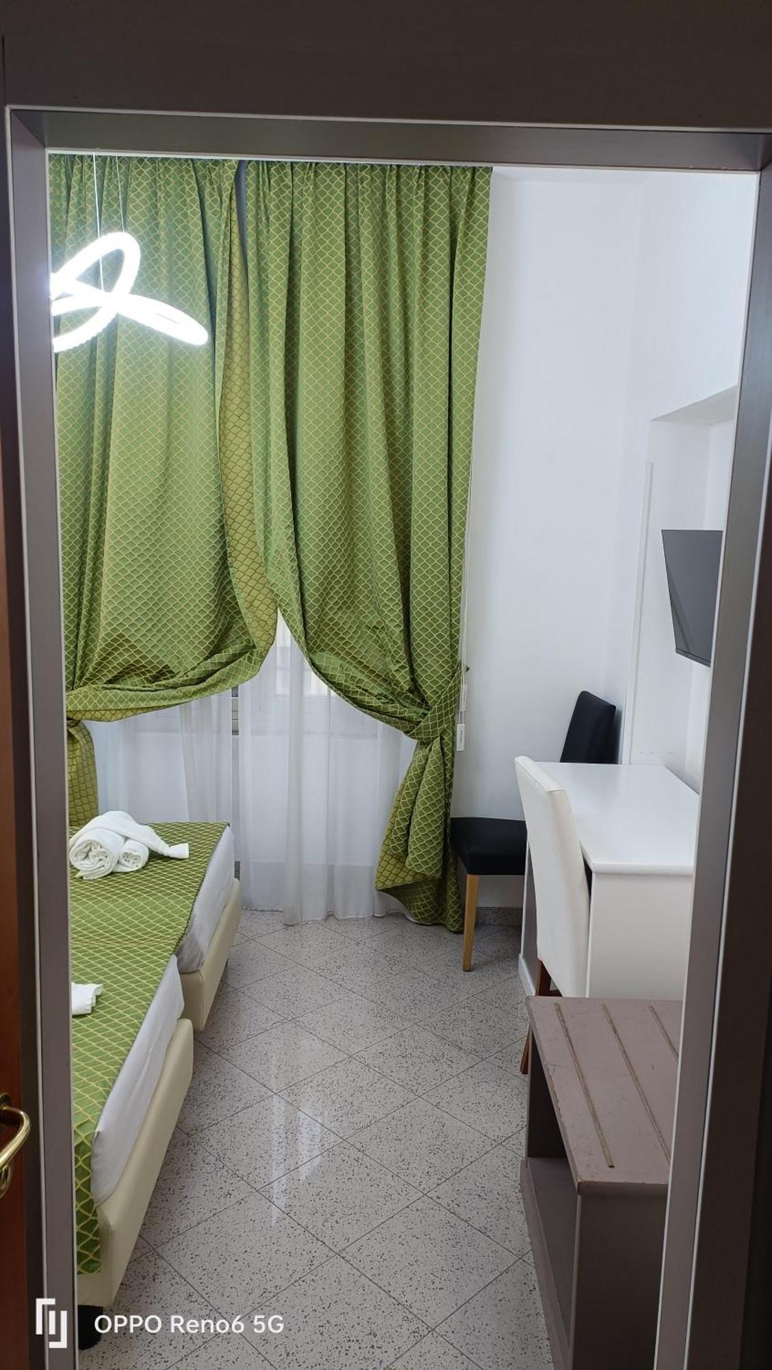House 4 Mori Otel Roma Dış mekan fotoğraf