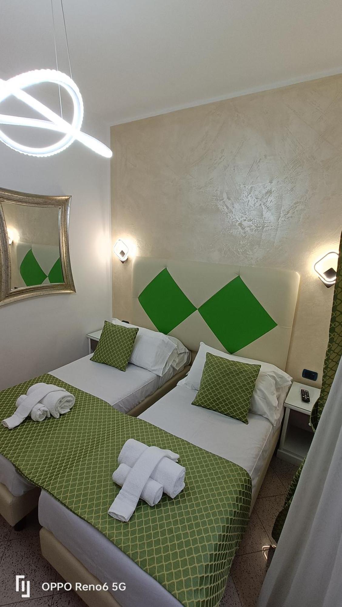 House 4 Mori Otel Roma Dış mekan fotoğraf