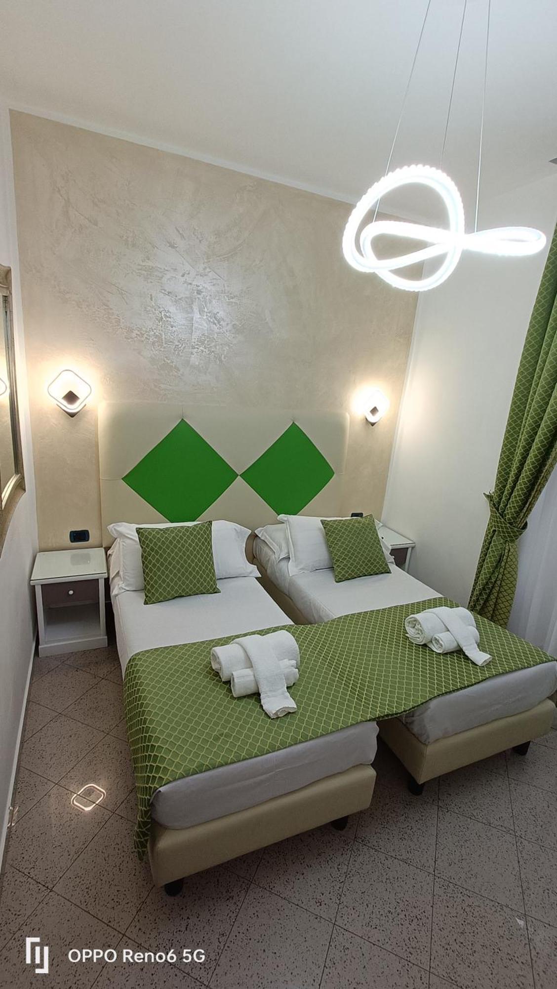 House 4 Mori Otel Roma Dış mekan fotoğraf