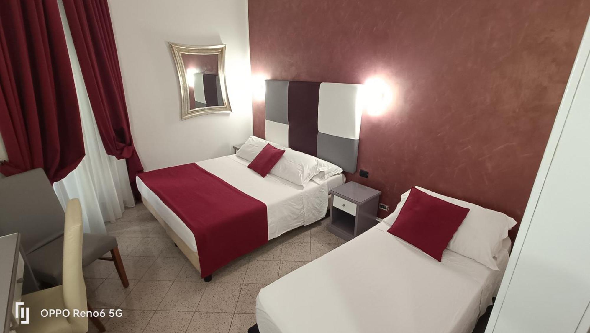 House 4 Mori Otel Roma Dış mekan fotoğraf